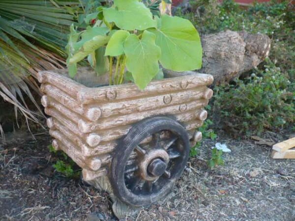 Wheel barrel