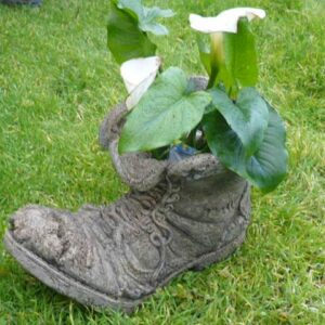 Old boot planter